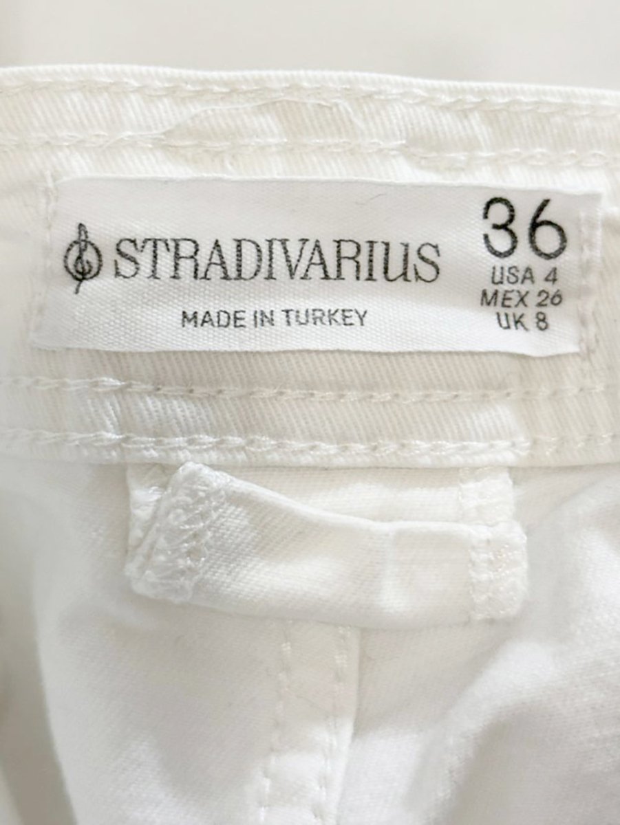 stradivarius high - rise raw hem wide leg jeans - good market thrift store