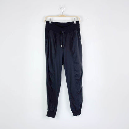 lululemon 2019 dance studio jogger unlined
