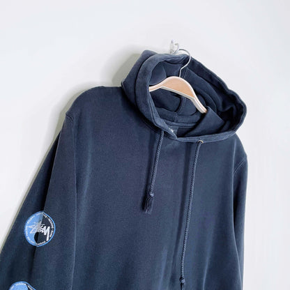 vintage stussy yin yang hoodie made in usa - size small