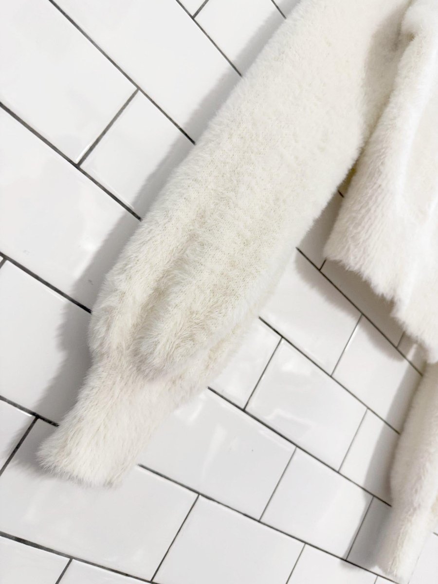 sunday best fuzzy kitten cropped knit sweater | aritzia - good market thrift store