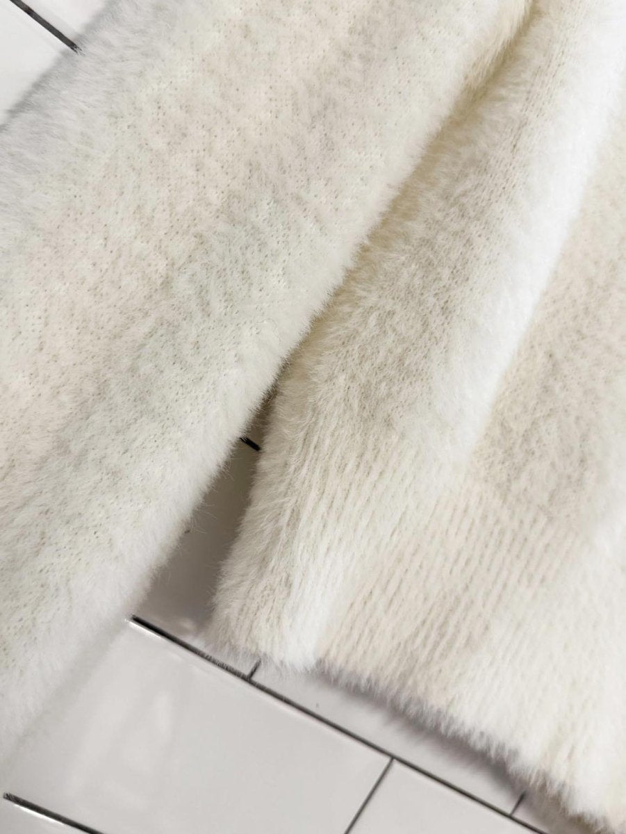 sunday best fuzzy kitten cropped knit sweater | aritzia - good market thrift store