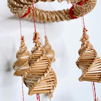 swedish scandinav straw holiday decor - good market thrift store