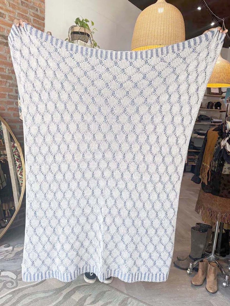 tahari home argyle knit throw blanket - good market thrift store