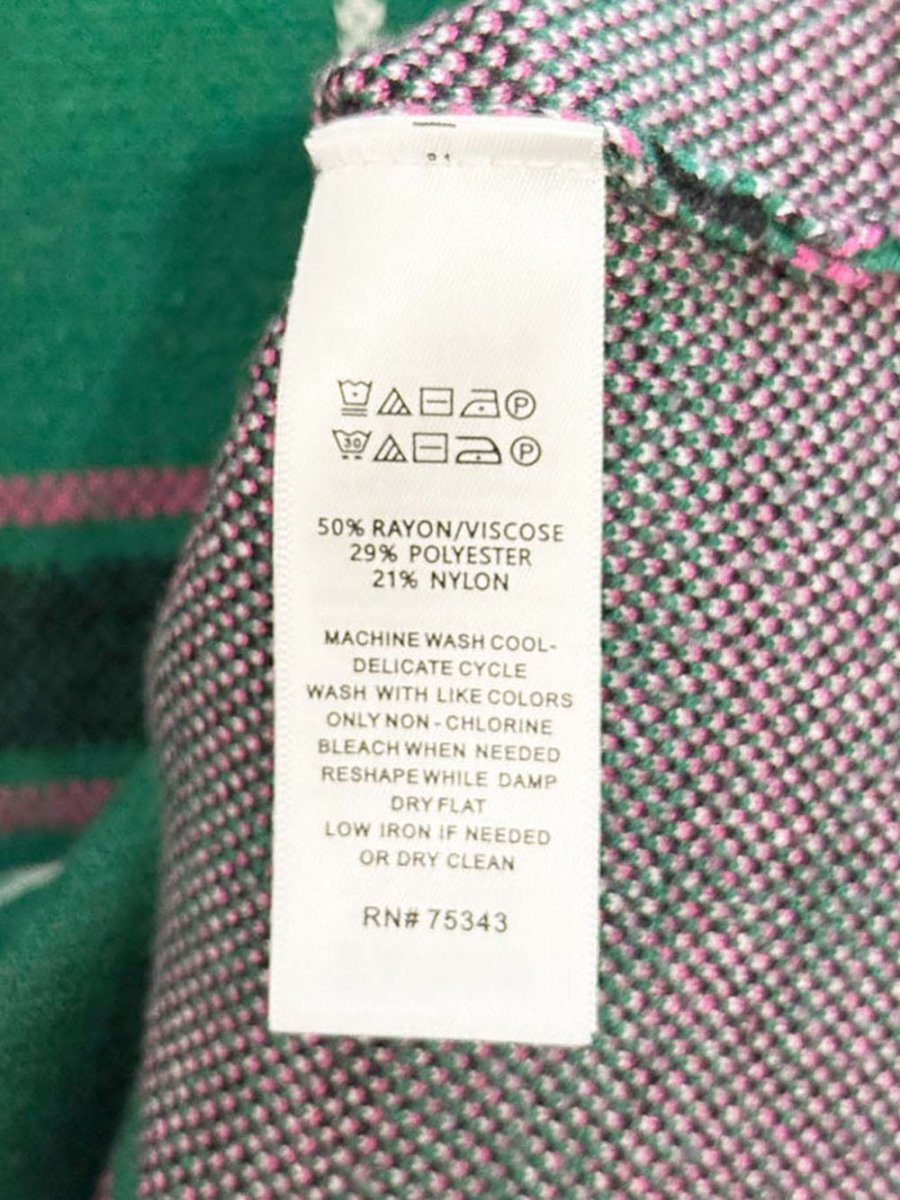 tahari soft plaid mock neck boxy knit sweater - good market thrift store