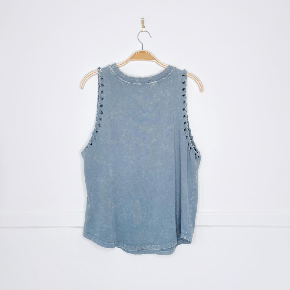 f21 desert dreaming eagle braided sleeveless tee