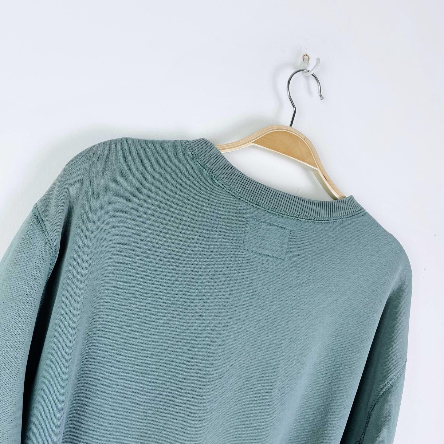 roots 2020 teal logo crew - size medium