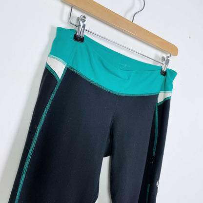 lululemon OG groove flare pants - size 3