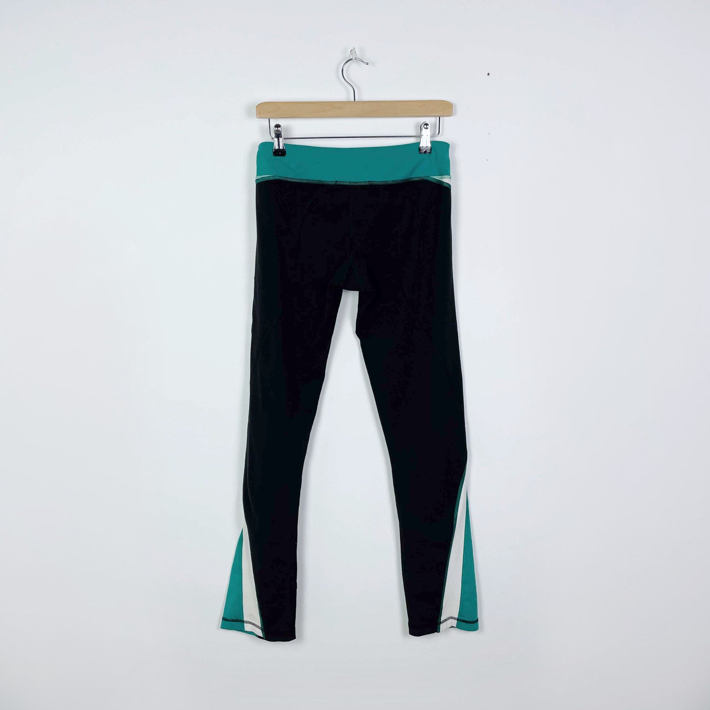 lululemon OG groove flare pants - size 3