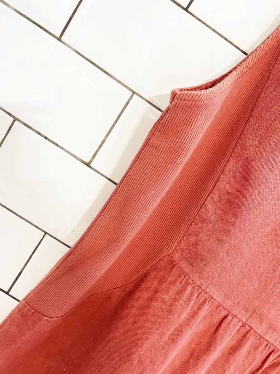 terzo millenio 100% linen collared sleeveless midi dress - good market thrift store