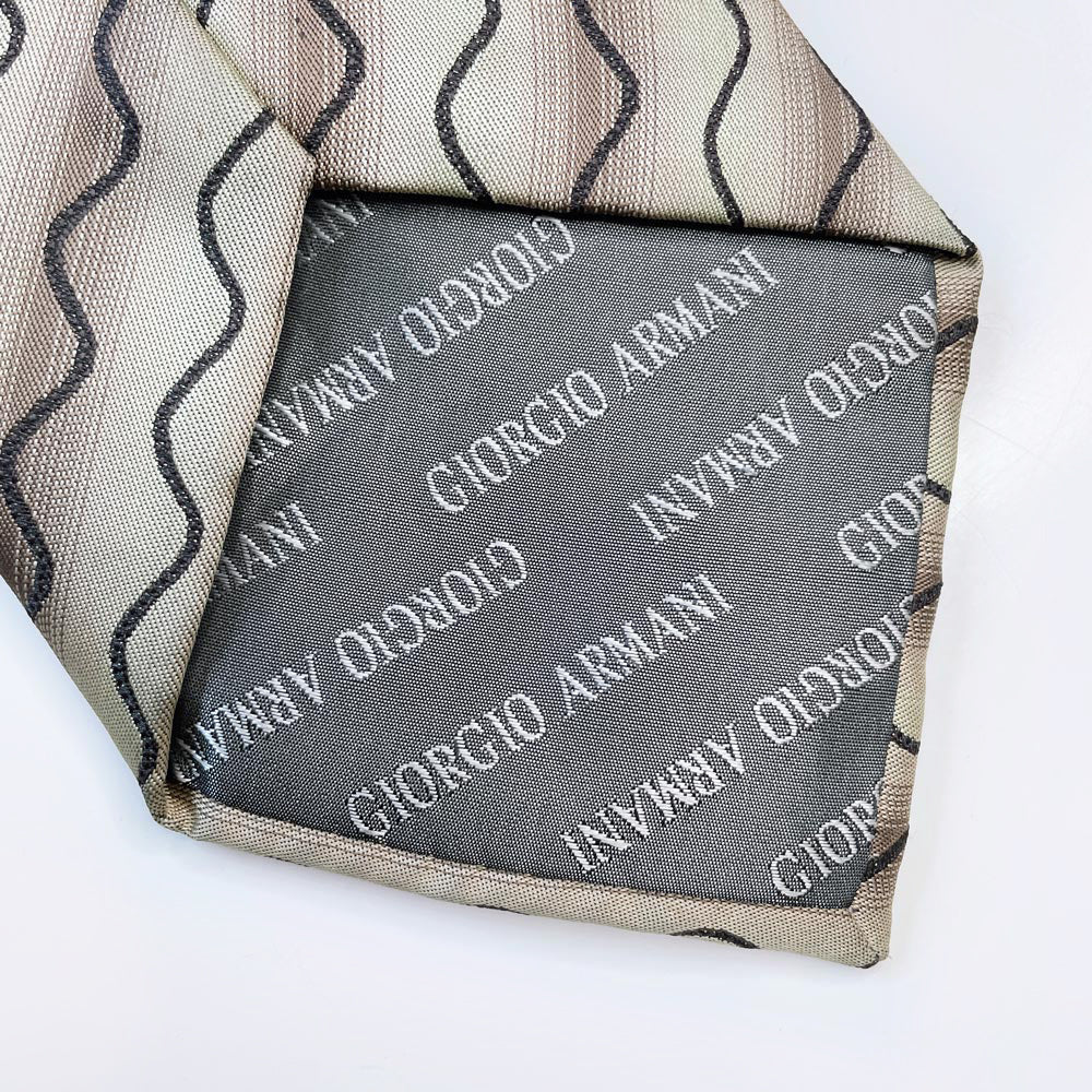 vintage giorgio armani wavy silk tie