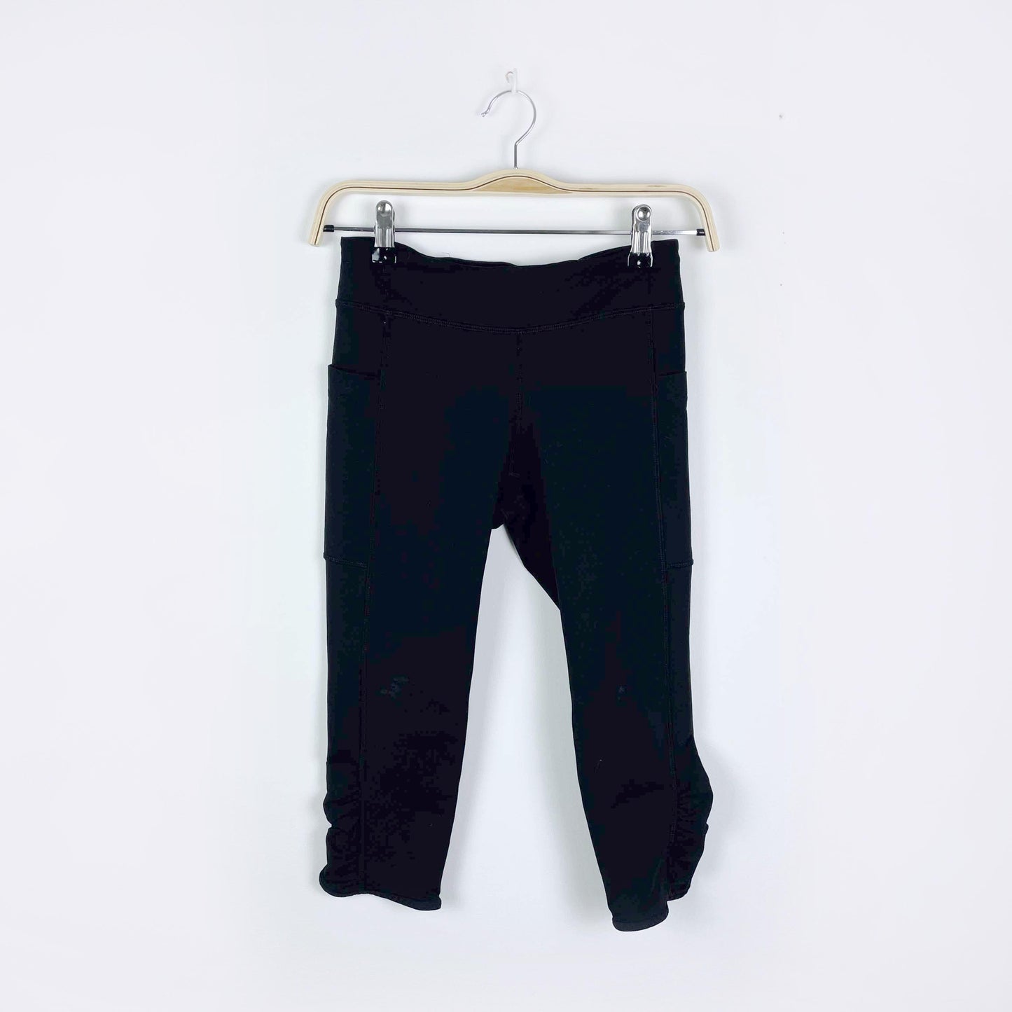 ivivva black cropped tights - size 12