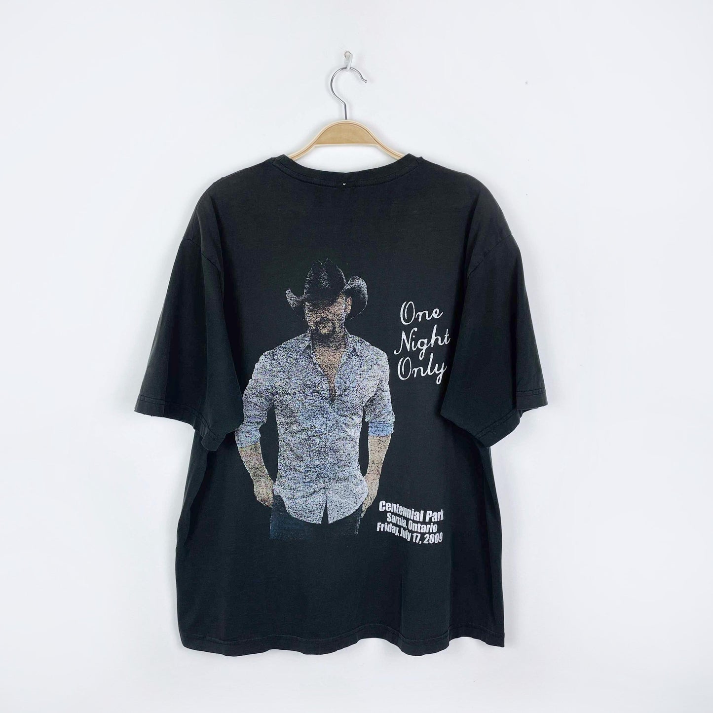 00's tim mcgraw band tee - size xl