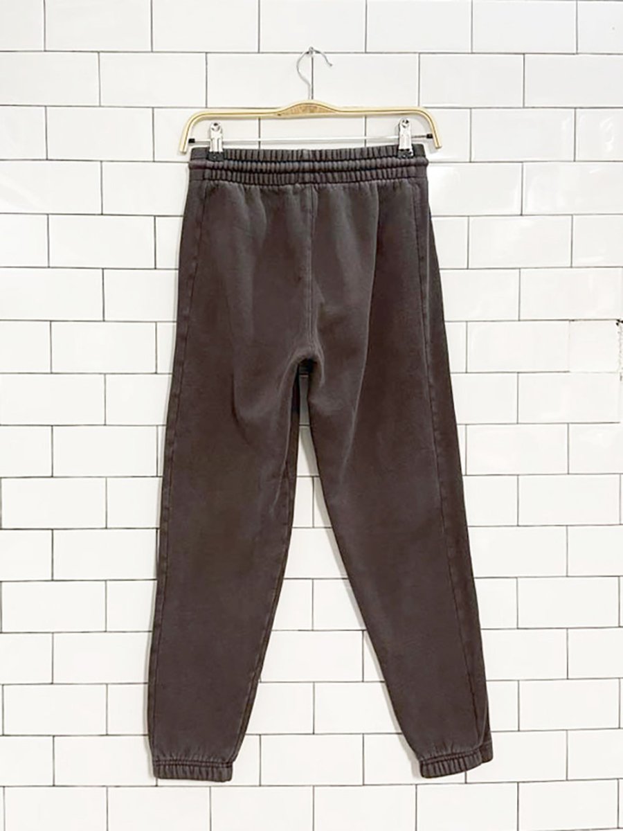tna cozy fleece boyfriend sweatpants | aritzia - good market thrift store