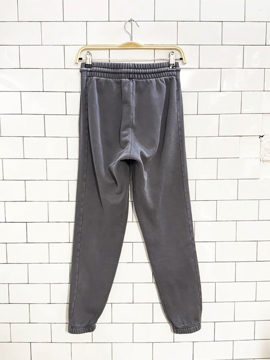 tna cozy fleece boyfriend sweatpants | aritzia - good market thrift store