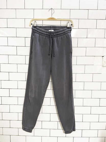 tna cozy fleece boyfriend sweatpants | aritzia - good market thrift store