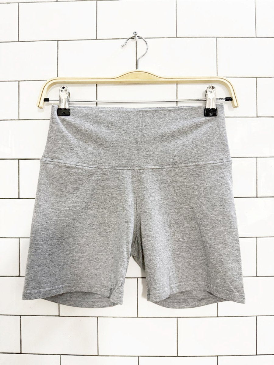 tna high rise bike shorts | aritzia - good market thrift store