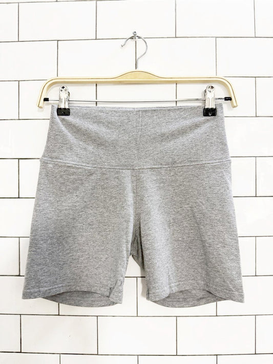 tna high rise bike shorts | aritzia - good market thrift store