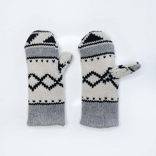 handmade tna knit sweater mittens - one size