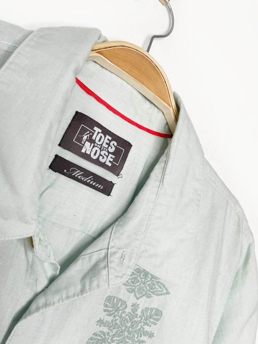 toes on the nose linen - blend embroidered full button resort shirt - good market thrift store