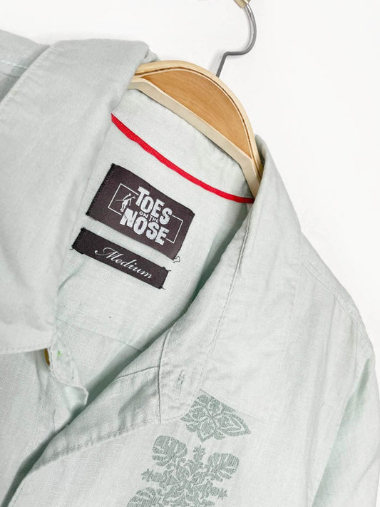 toes on the nose linen - blend embroidered full button resort shirt - good market thrift store