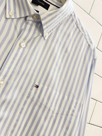 tommy hilfiger 80s 2 - ply blue stripe menswear shirt - good market thrift store
