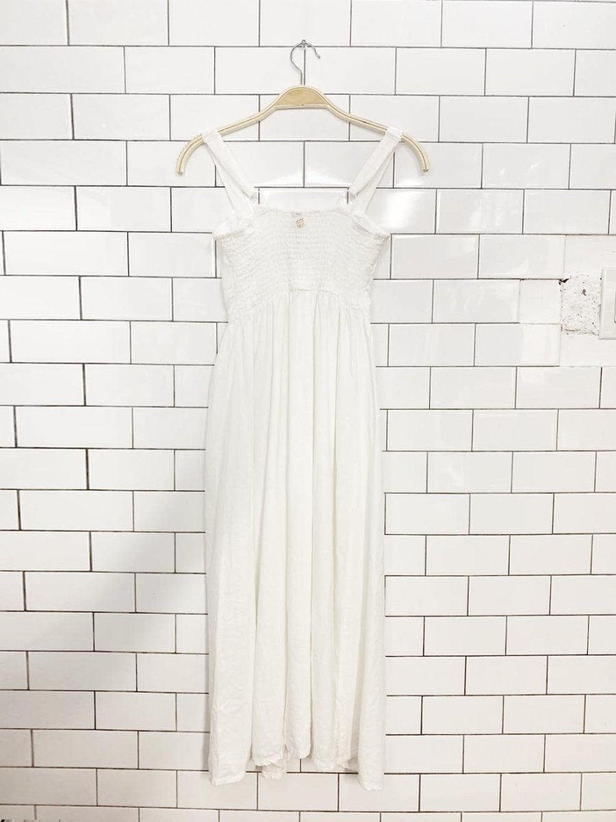 tourquise couture linen - blend full button midi dress | made in canada - good market thrift store