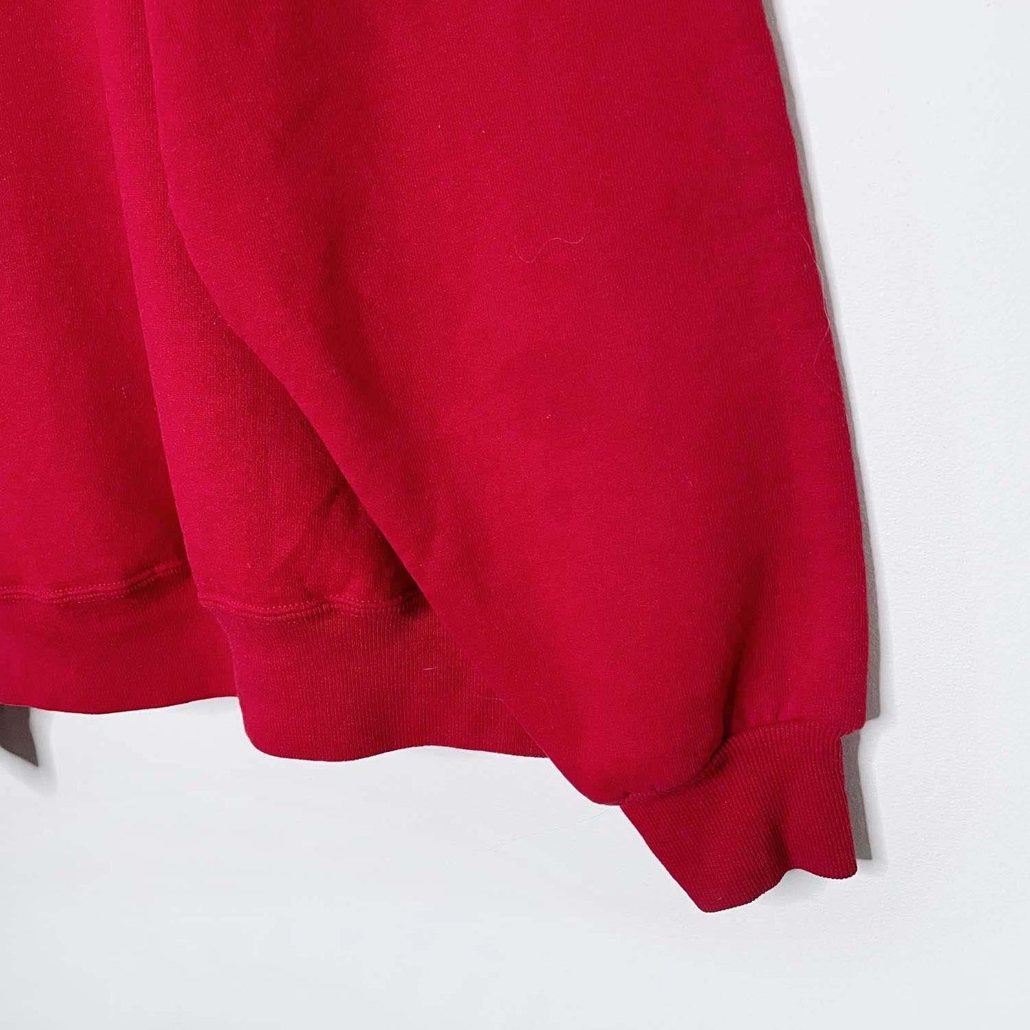 vintage chalk line knitted christmas tree crew - size large