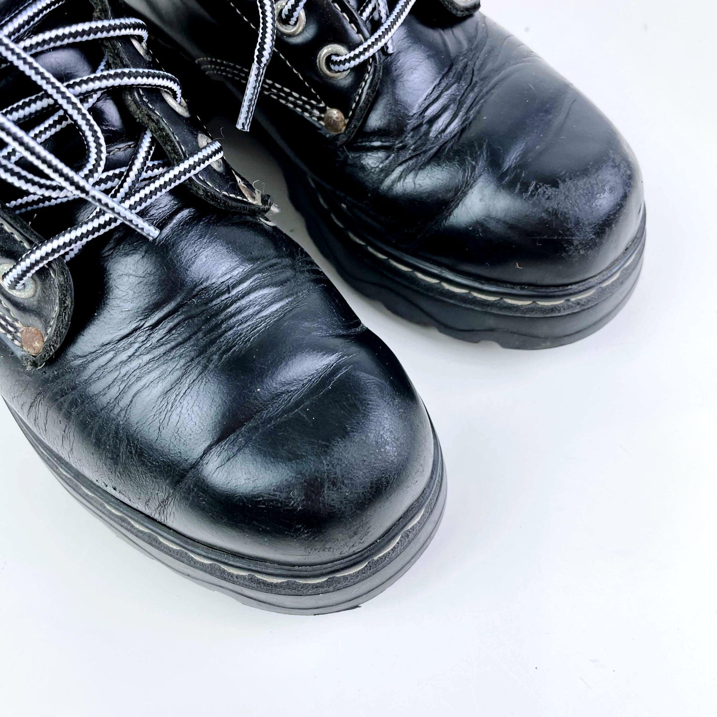 vintage 90s roots tuff leather hiking boots - size 6