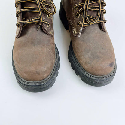 roots tuff leather hiking boots - size 5.5