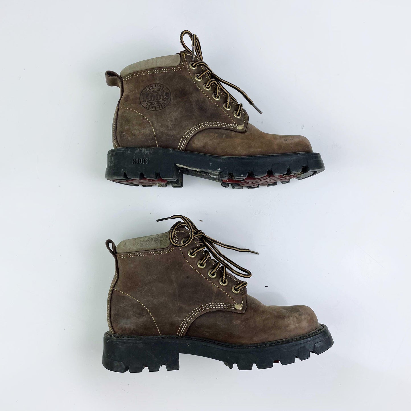 roots tuff leather hiking boots - size 5.5