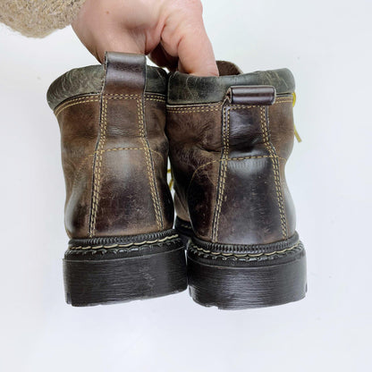 vintage 00s roots tuff leather hiking boots - size 6