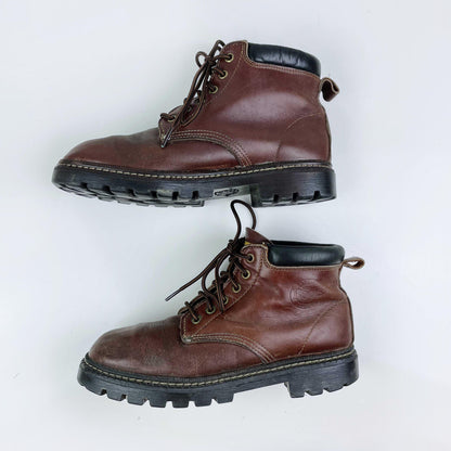 vintage 00's roots tuff leather hiking boots - size 9