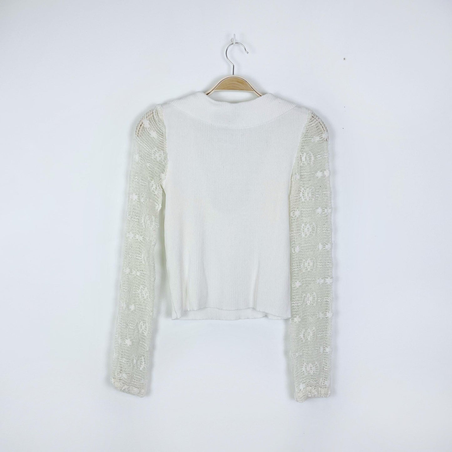 ub urban behaviour white crochet ls polo - size small