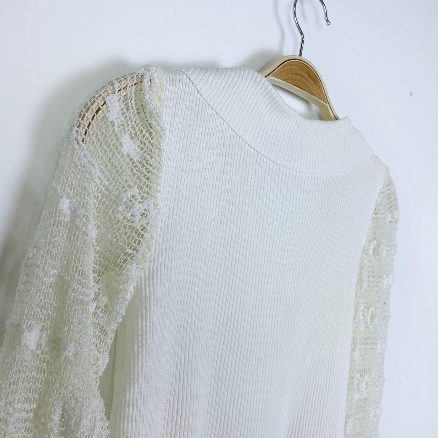 ub urban behaviour white crochet ls polo - size small