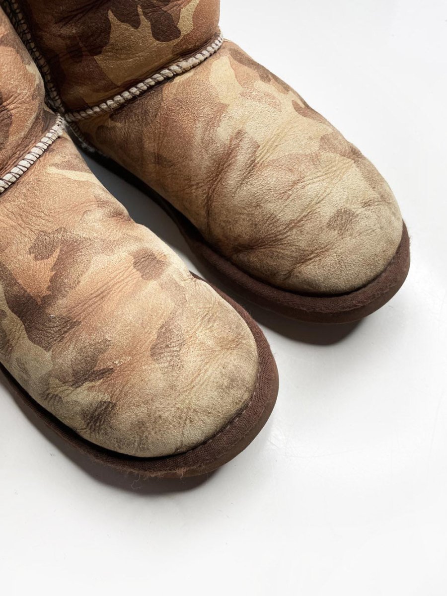 ugg camo class short sheepskin boots - good market thrift store