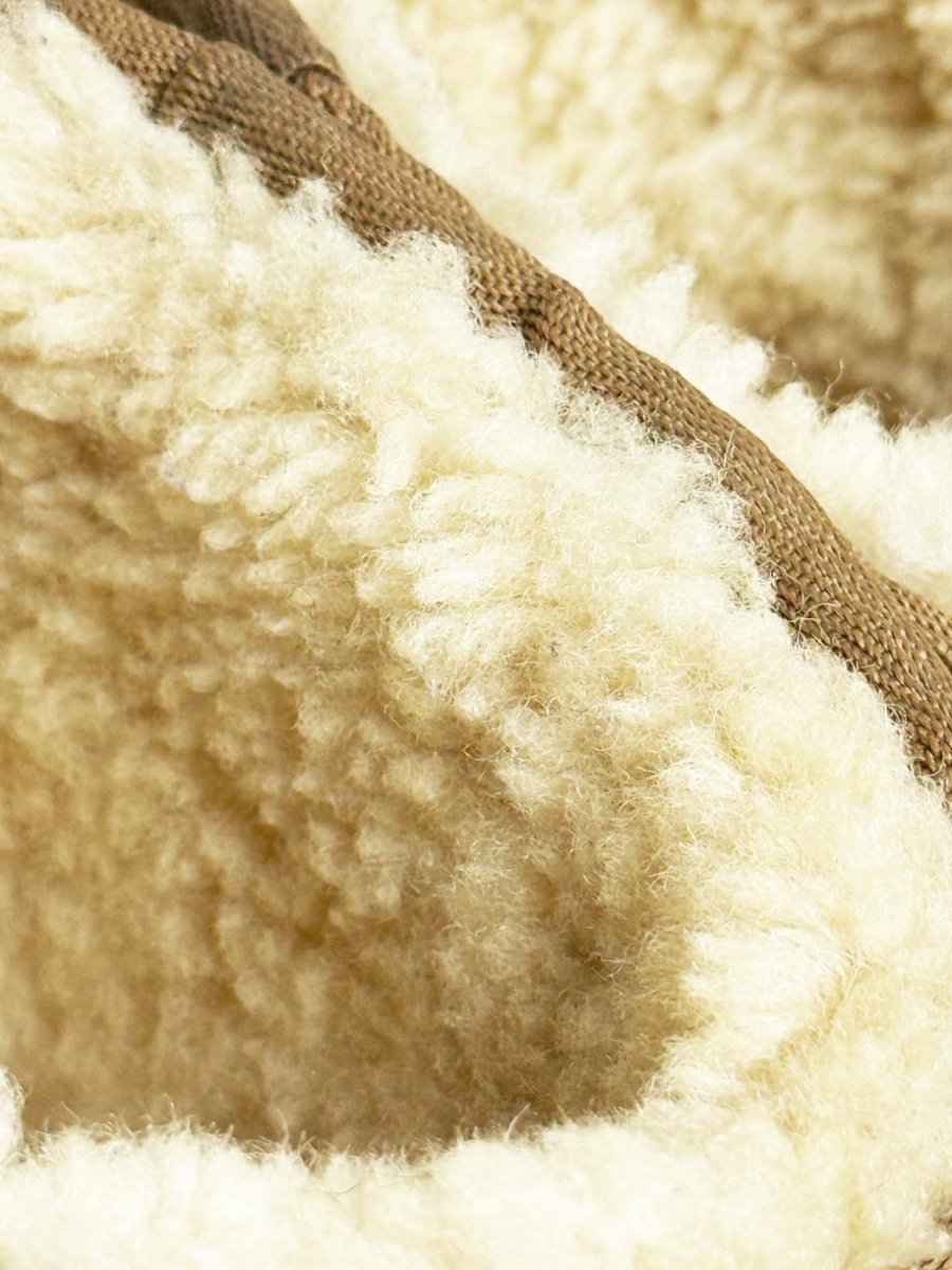 ugg classic short chestnut sheepskin boots - good market thrift store