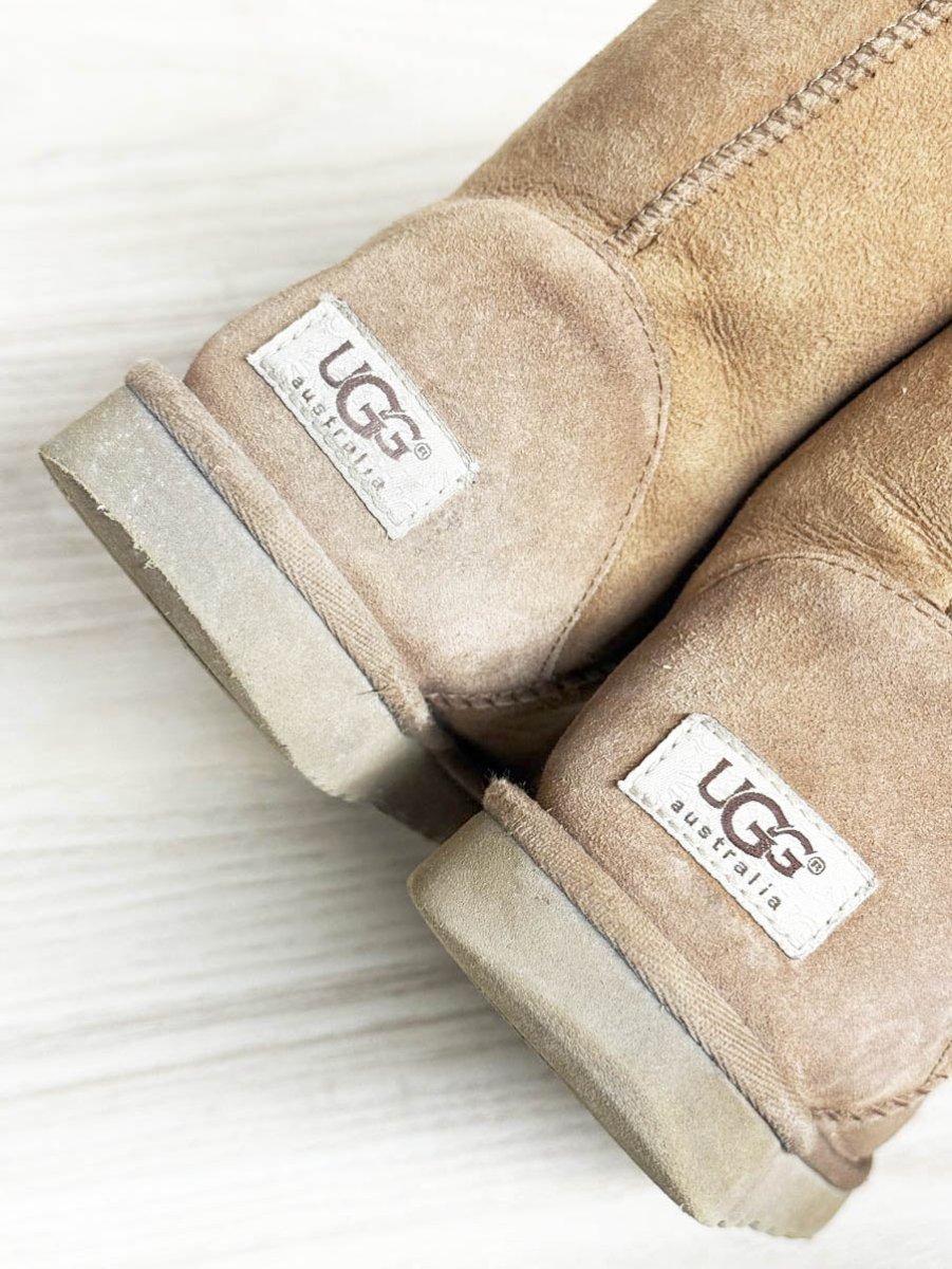 ugg classic short chestnut sheepskin boots - good market thrift store
