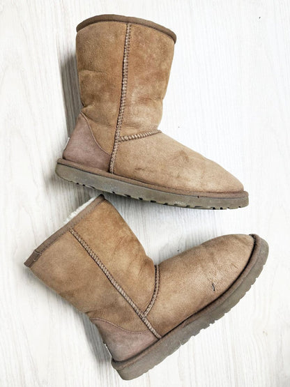 ugg classic short chestnut sheepskin boots - good market thrift store