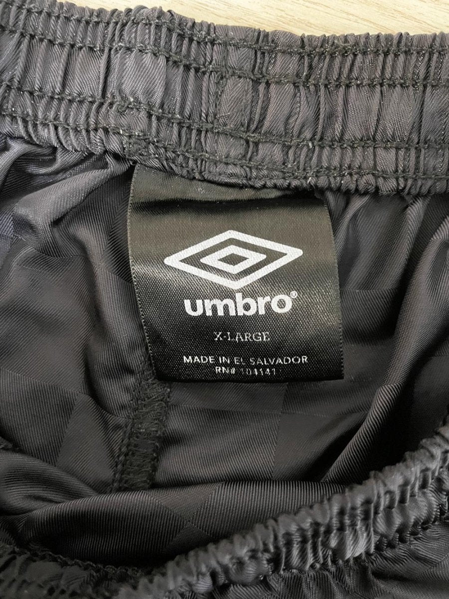 umbro sateen checker sporty prep athletic shorts - good market thrift store