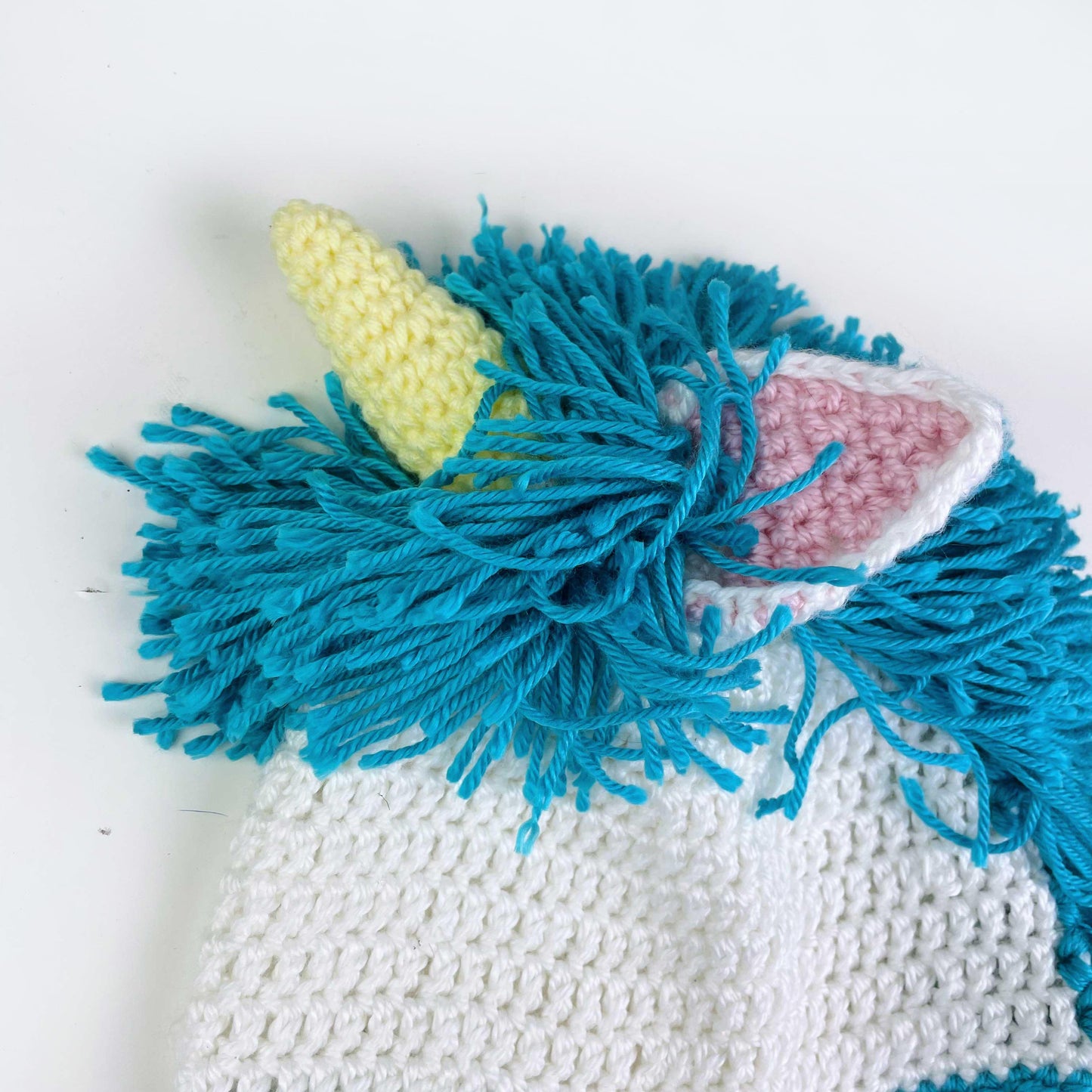 hand-knit unicorn hat - one size