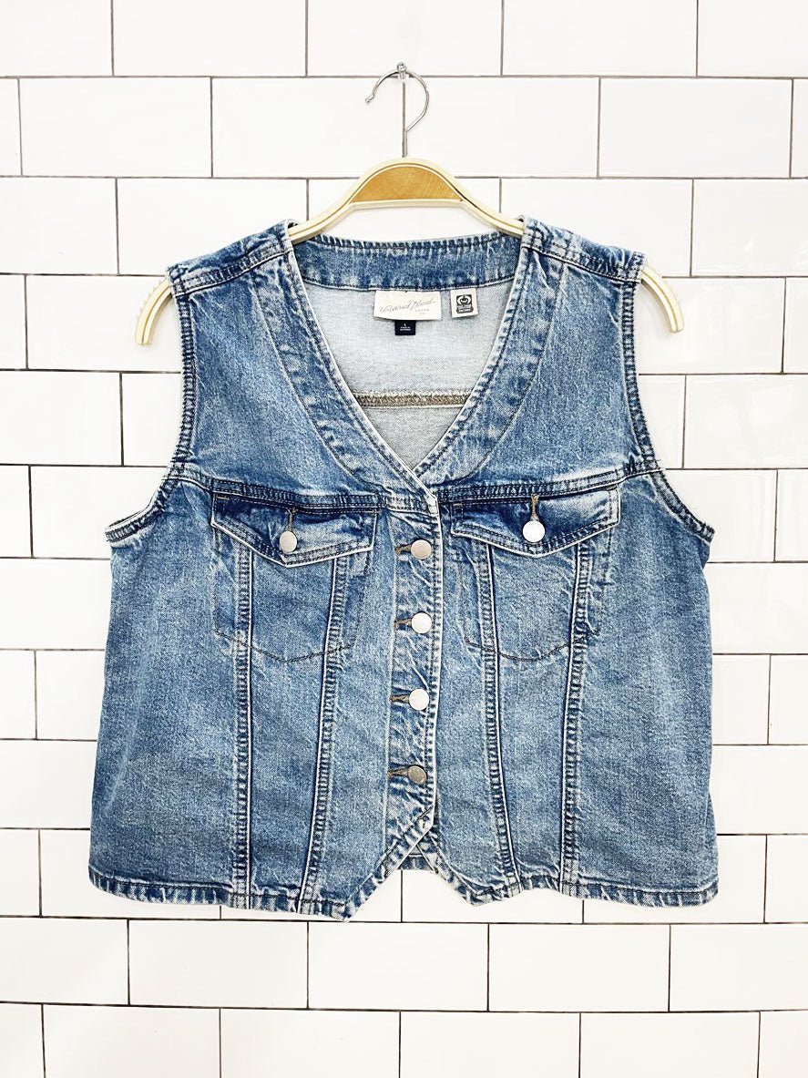 universal thread full button denim vest top - good market thrift store