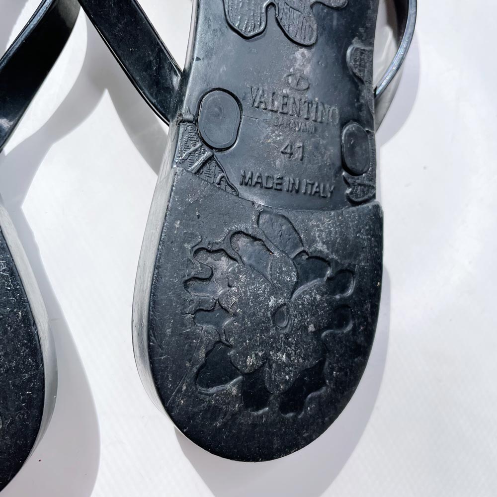 rework x valentino rockstud thong sandals