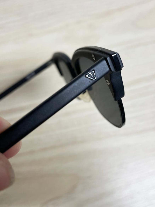 valley larynx polarized sunglasses - good market thrift store