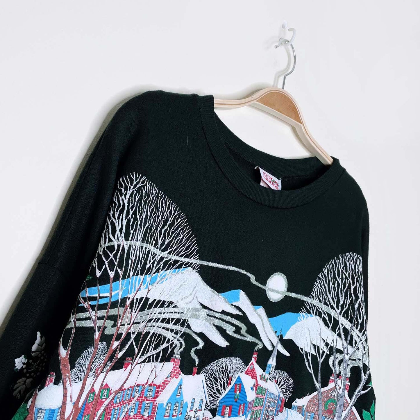 vintage made in usa winter village puff graphic crew