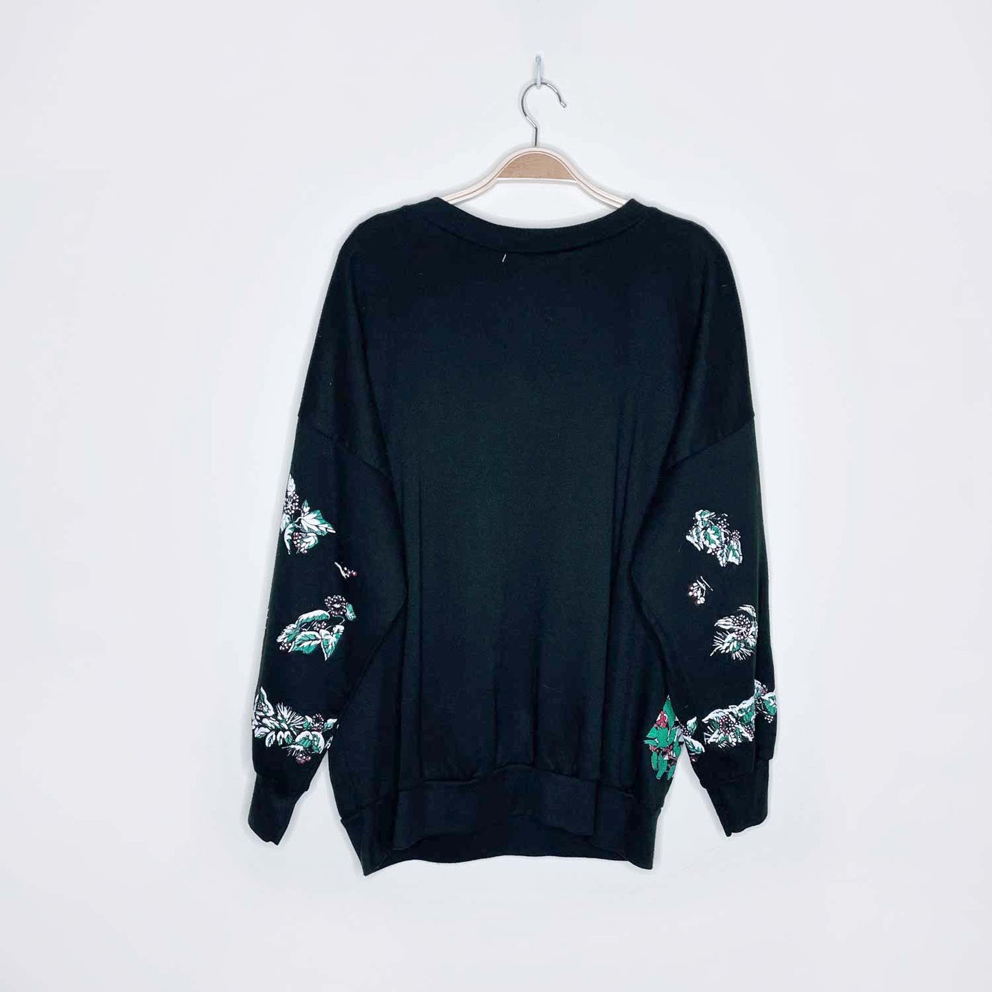 vintage made in usa winter village puff graphic crew