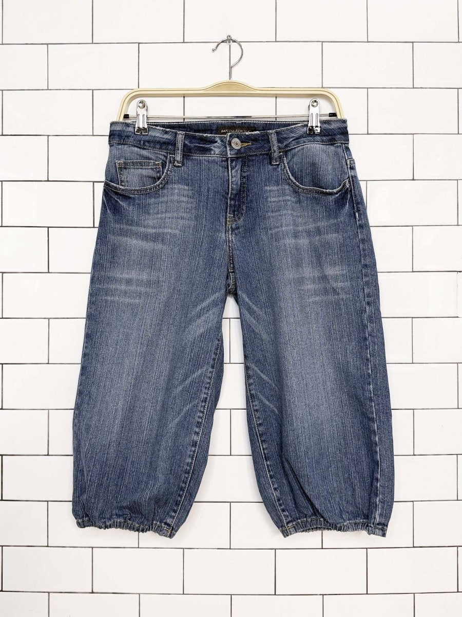 vintage 00s banana republic low-rise whiskered denim barrel capri - good market thrift store