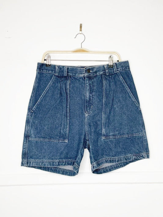 vintage 00s bb exploration pleated pocket denim shorts - good market thrift store