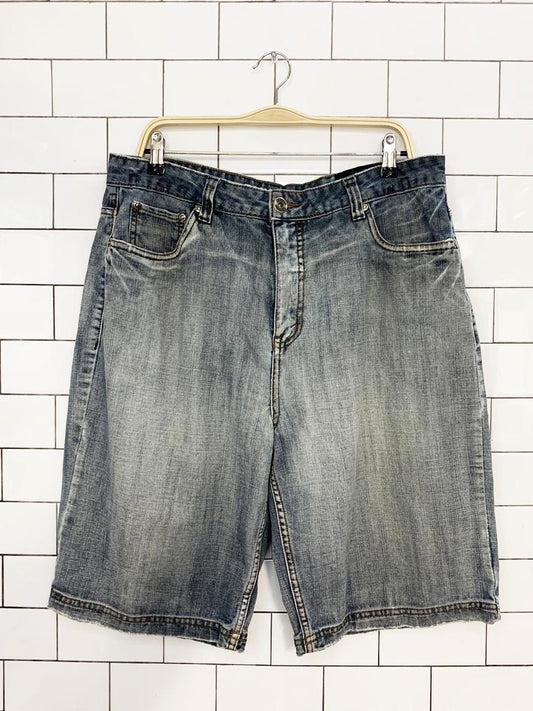 vintage 00s bongo jeans soft washed long denim shorts - good market thrift store