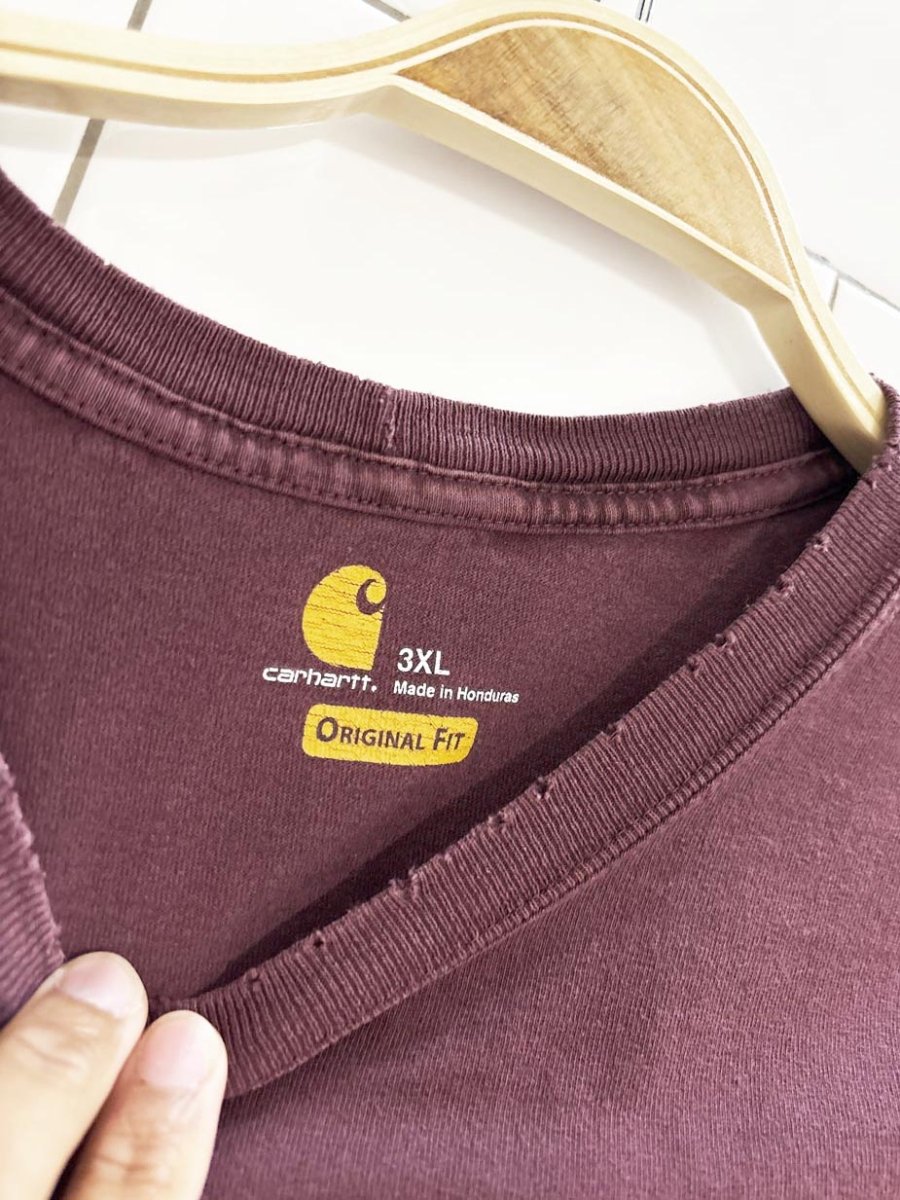 vintage 00s carhartt distressed pocket t shirt - good market thrift store