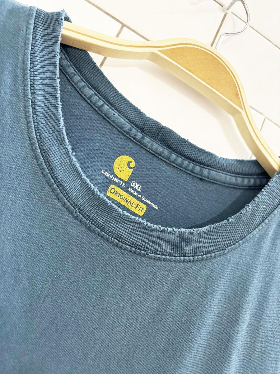 vintage 00s carhartt distressed pocket tee - good market thrift store